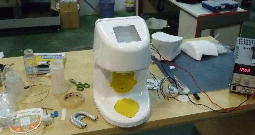 máquina para preparar biberones