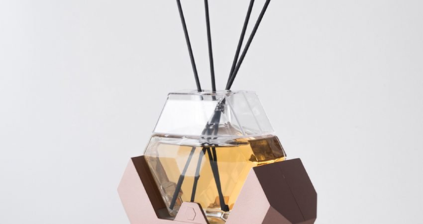 Trace Home Diffuser - The Aroma Trace - Diseño industrial + Scent aroma branding