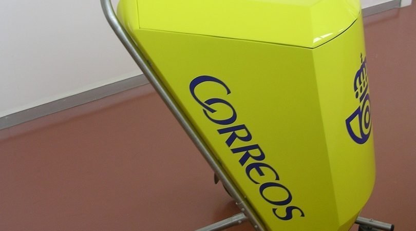 Carro de reparto postal Correos