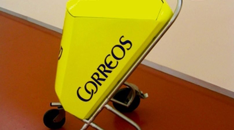 Carro de reparto postal Correos